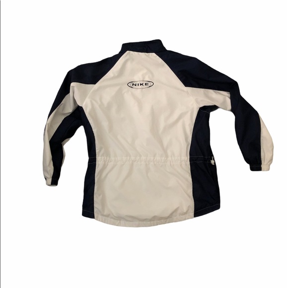 2000s Nike windbreaker in great condition. - Picture 2 of 3